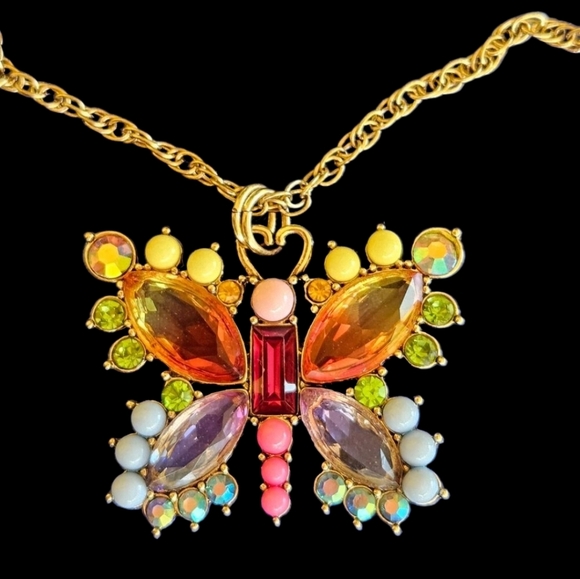 Betsey Johnson Jewelry - 🦋Betsey Colorful Ombré Adjustable Multicolor Butterfly Slide Necklace - NWT🦋